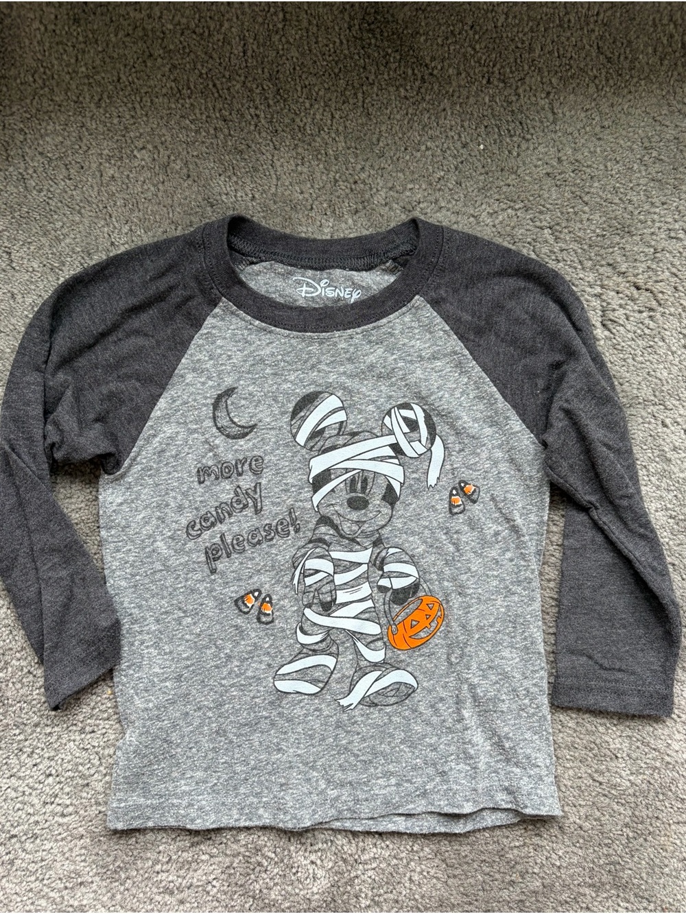 Disney Grey & Black Mickey Mouse Mummy Halloween Long Sleeve Tee